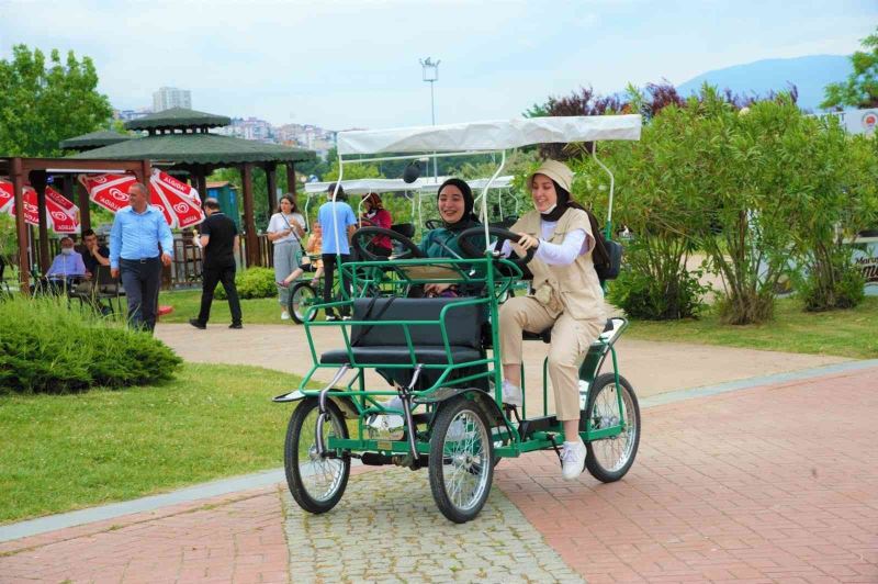 Samsun Batı Park’ta bir yılda 50 bin kişi ’aile bisikleti’ kullandı
