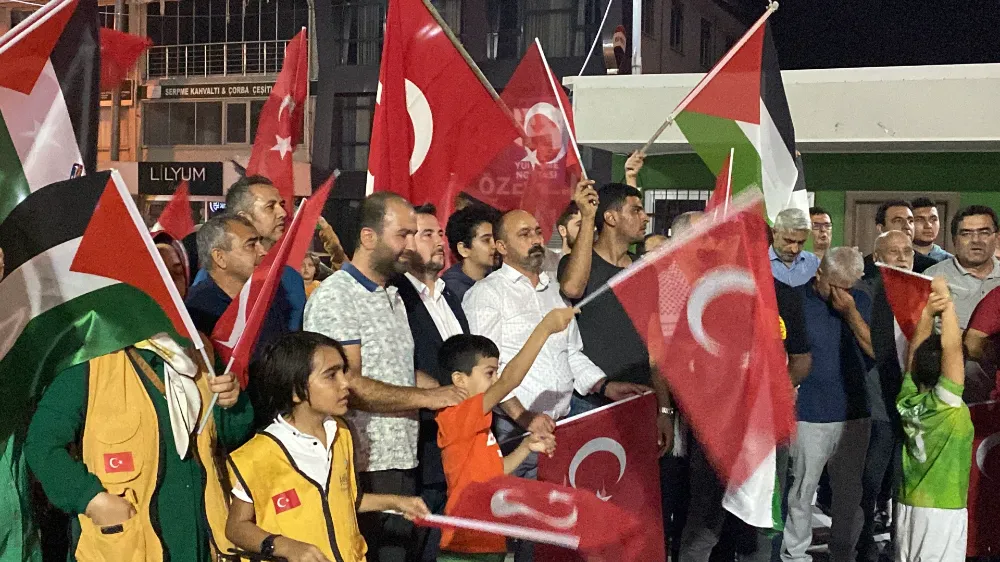 Osmaniye’de, Filistin’e destek İsrail’e tepki konvoyu düzenlendi