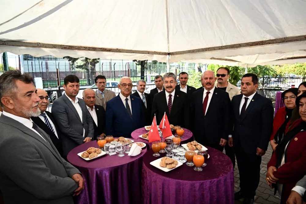 Vali Yılmaz, köy ve mahalle muhtarlarıyla bir araya geldi