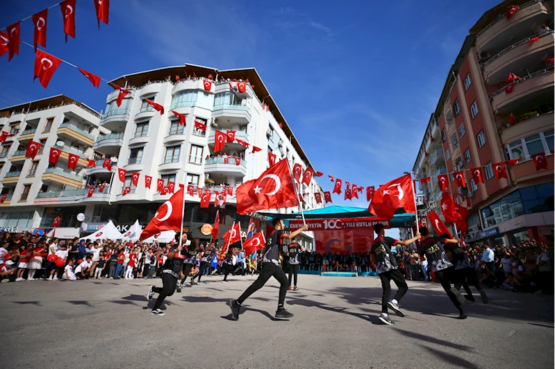 Adana ve çevre illerde Cumhuriyet
