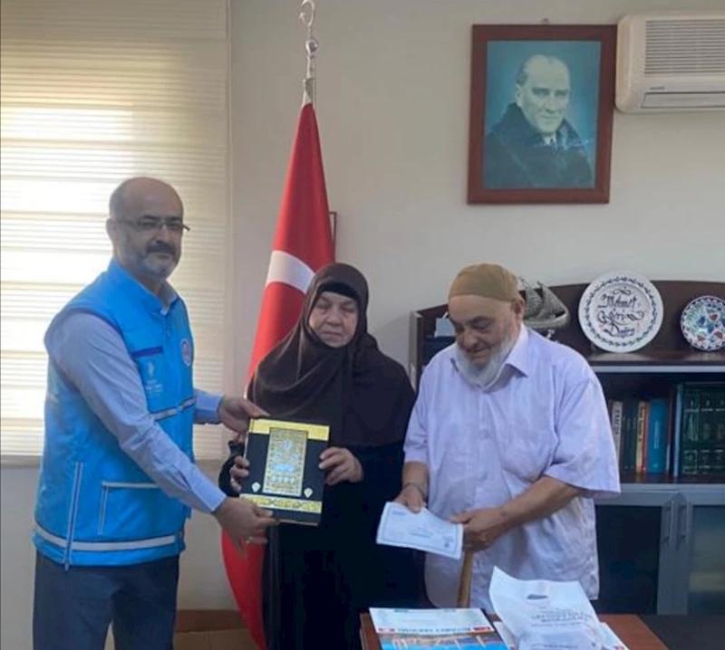 Mersinli hayırsever Filistin için bağışta bulundu