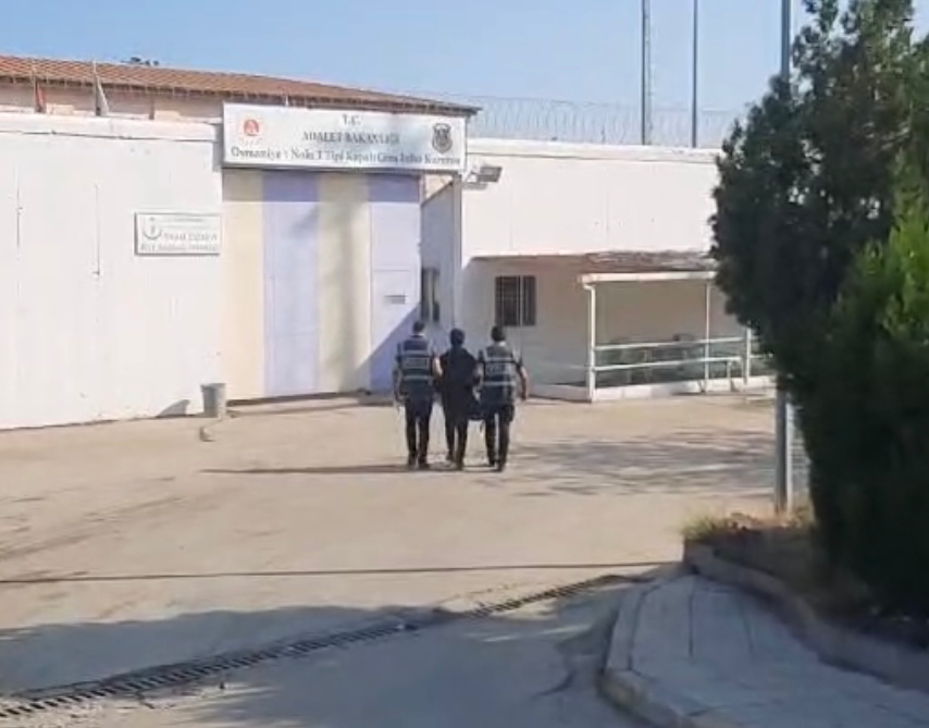 Dolandırıcılıktan 16 yıl kesinleşmiş hapis cezasıyla aranıyordu, yakalandı