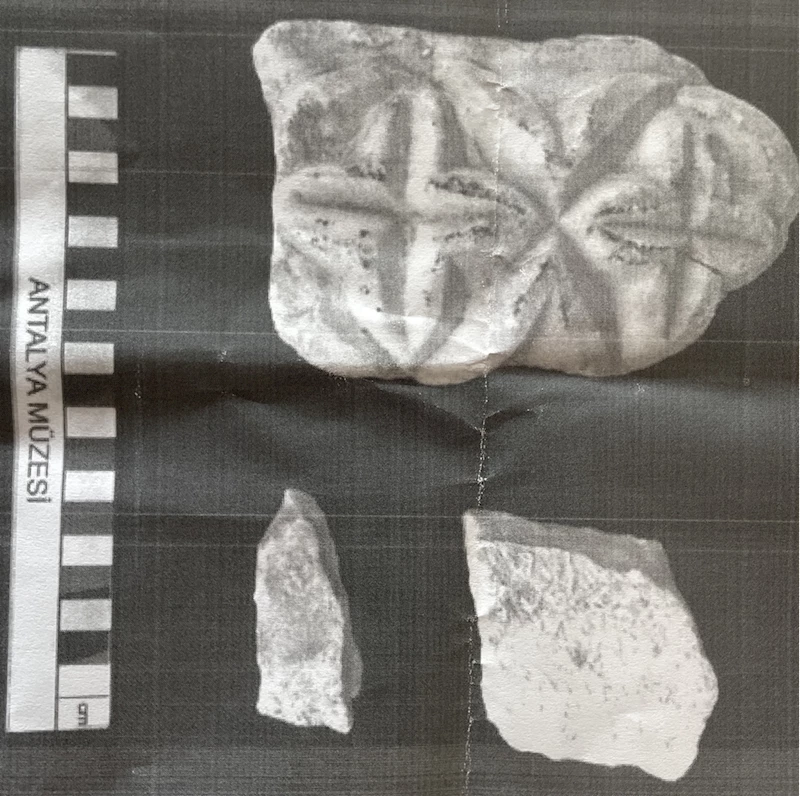 Valizinde tarihi eser parçaları bulunan turistin 10 yıla kadar hapsi istendi