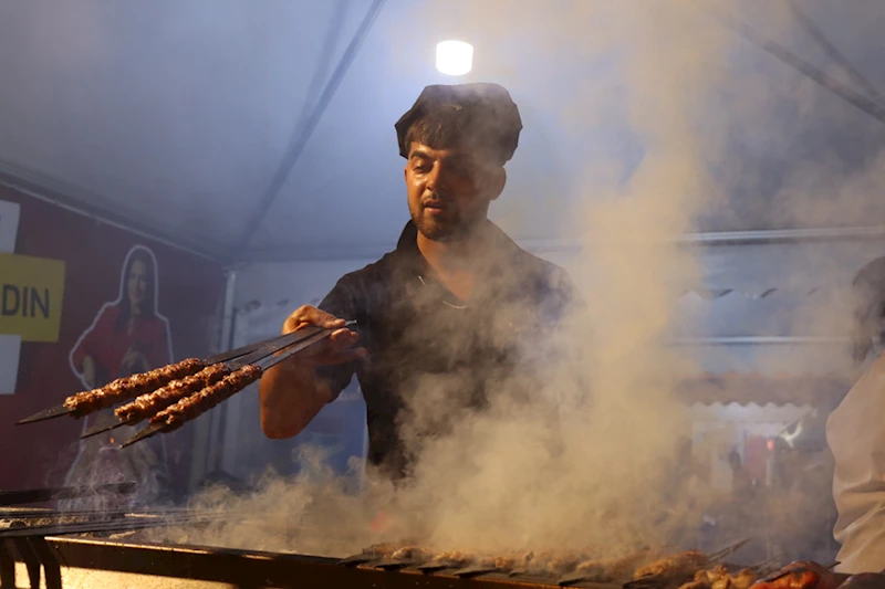 7. Uluslararası Adana Lezzet Festivali sürüyor