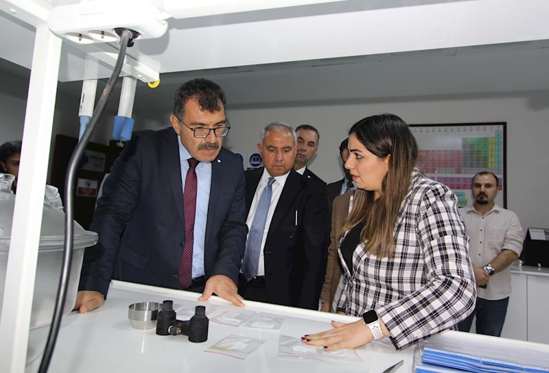 TÜBİTAK Başkanı Mandal