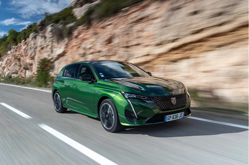 Yüzde 100 elektrikli Peugeot E-308 Türkiye