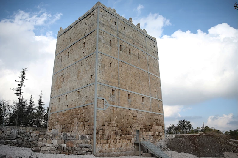 Uzuncaburç Antik Kenti