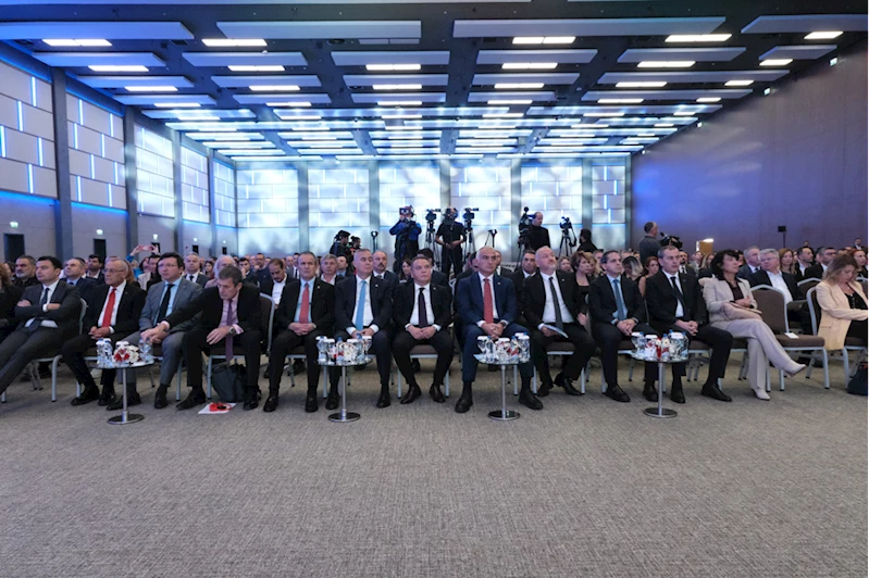 Bakan Ersoy, 13. Uluslararası Resort Turizm Kongresi