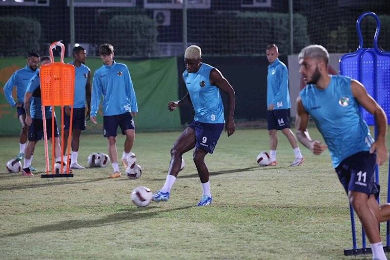 Alanyaspor, Kayserispor maçı hazırlıklarını sürdürdü 