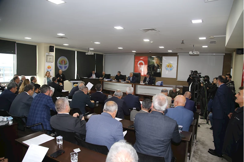 Adana Büyükşehir Belediyesi aralık ayı meclis toplantısı ilk oturumu yapıldı