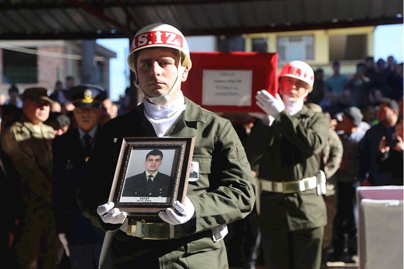 Rahatsızlanarak hayatını kaybeden uzman çavuşun cenazesi Hatay