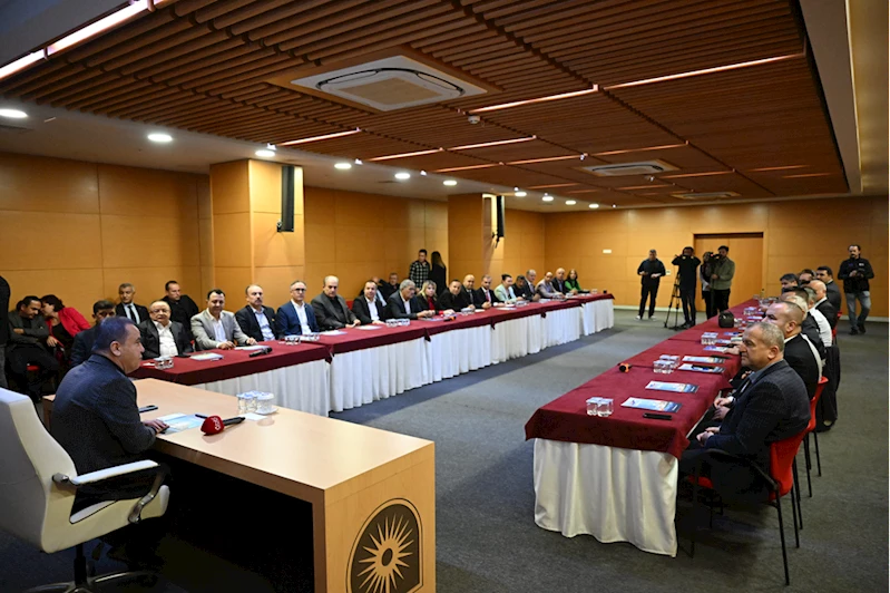 Antalya Büyükşehir Belediyesi yılın son koordinasyon toplantısını yaptı 