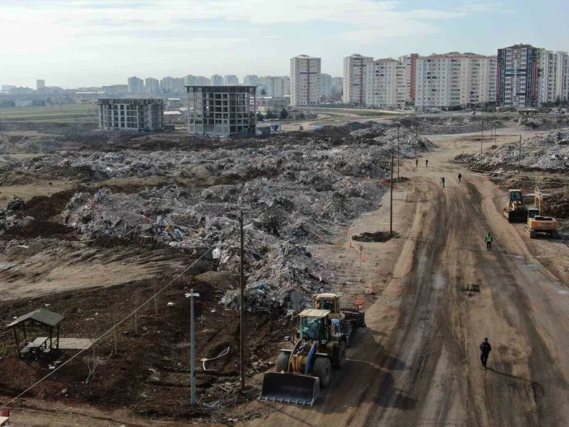 Hayaller enkaz altında kaldı
