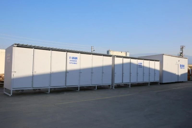 Uğur Soğutma’dan deprem bölgesine seyyar banyo ve tuvalet desteği
