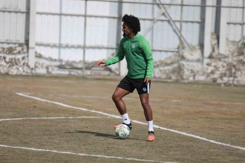 Konyaspor, Fenerbahçe maçı hazırlıklarını tamamladı
