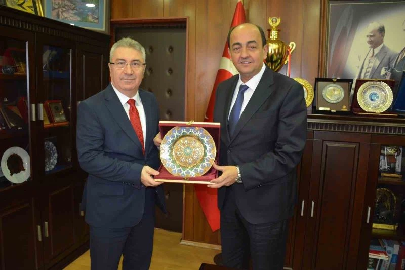 ERDEMİR Genel Müdürü Niyazi Aşkın Peker, Demirtaş’ı ziyaret etti
