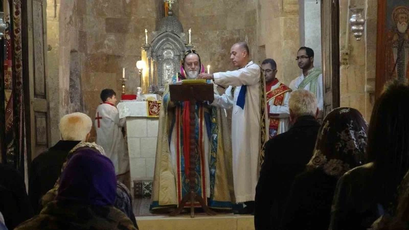 Mardin’de dinler farklı olsa da dualar aynı
