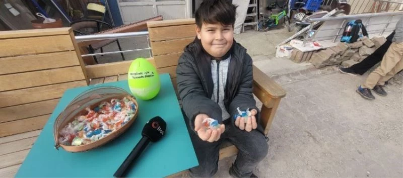 9 yaşındaki Enis Kaan evde ürettiği sabunları satıp ücretini depremzedelere gönderiyor
