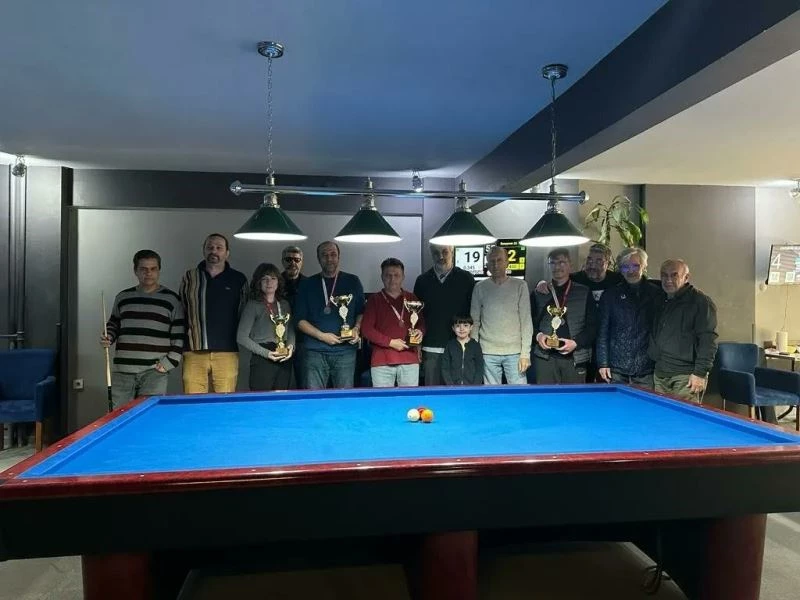 Eskişehir’de “Tek Yürek Türkiye 3 Bant Bilardo Kupası” düzenlendi
