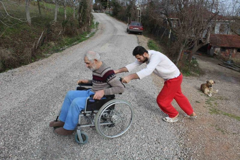 Engelli vatandaşın yolla imtihanı
