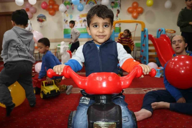 Başkan Akman: “Acıları bizim acımızdır”
