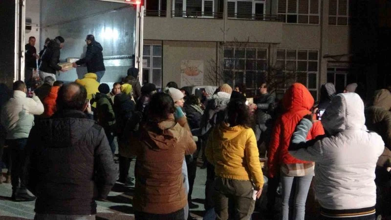 MSKÜ tarafından deprem bölgesinde yemek hizmeti verilecek
