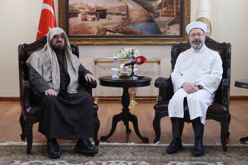Diyanet İşleri Başkanı Erbaş: “Depremde manevi destek ve rehberlik noktasında büyük bir mücadelenin içerisine girdik