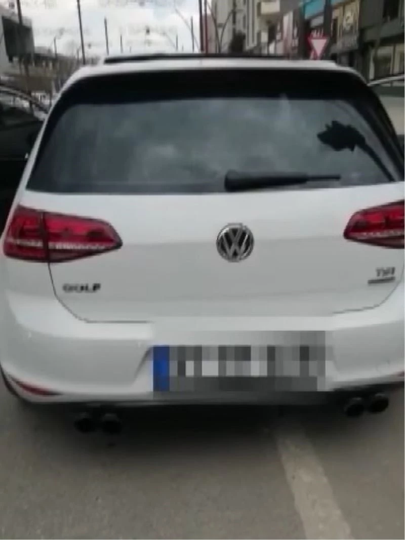 Abartı egzoz tespit edilen 4 araca 16 bin lira ceza
