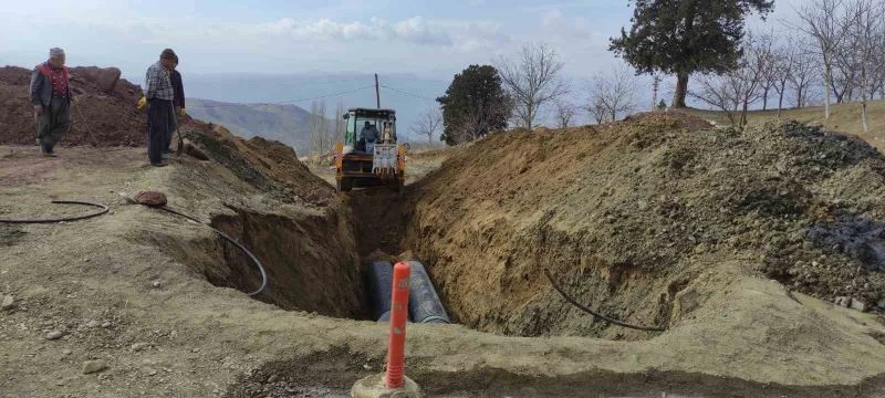 Depremden etkilenen mahallelerin altyapı çalışmaları devam ediyor
