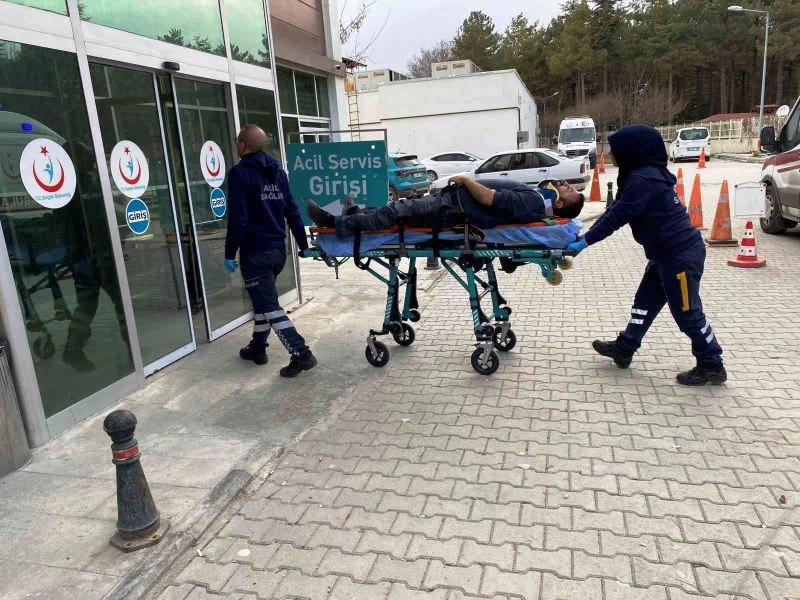 Kulu’da tırın dorsesinden düşen şahıs yaralandı
