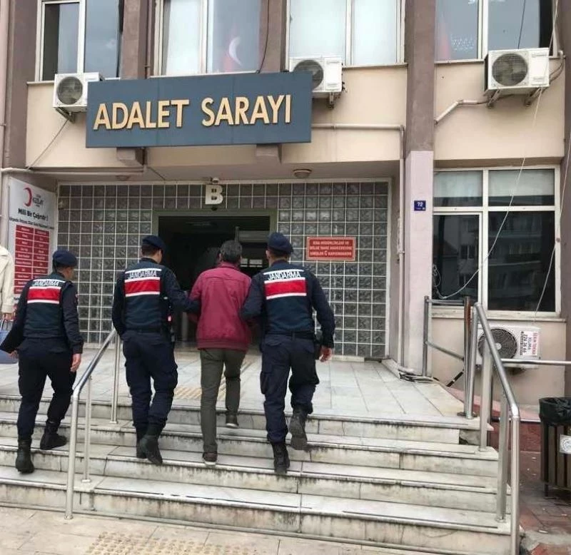 Kasten öldürmek suçundan aranan şahıs jandarmaya takıldı
