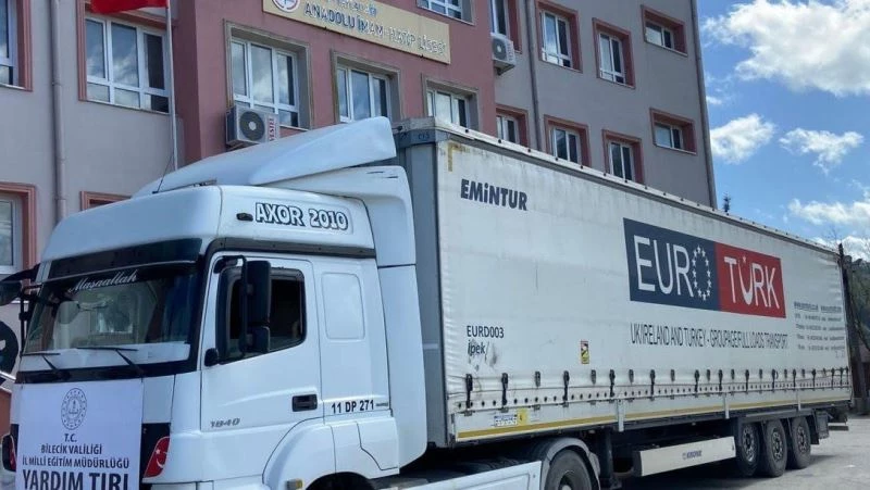 Öğrenciler tarafından depremzedeler için toplanan yardımlar bölgeye ulaştı
