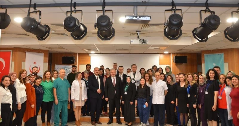 Bursa’da hemşirelere yoğun bakım ve nütrisyon eğitimi
