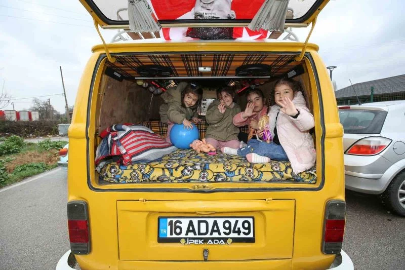 Depremzede aileler Nilüfer’de şehir turu atıp müze gezdi
