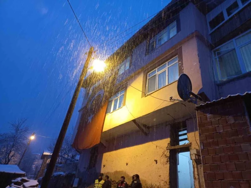 29 yaşındaki uzman çavuş kalbine yenik düştü
