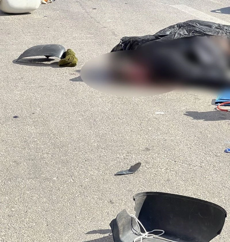 Traktör römorkuna çarpan motosikletin sürücüsü hayatını kaybetti
