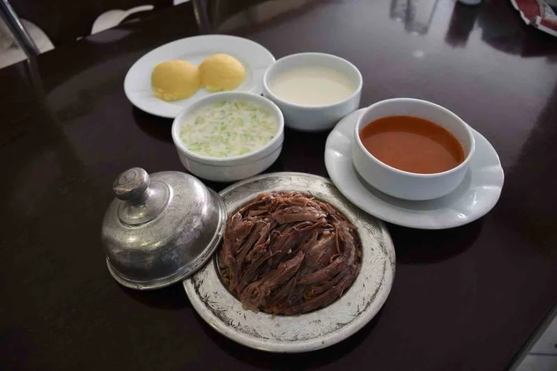 500 yıllık saray yemeği iki ilçe arasında tartışma çıkardı
