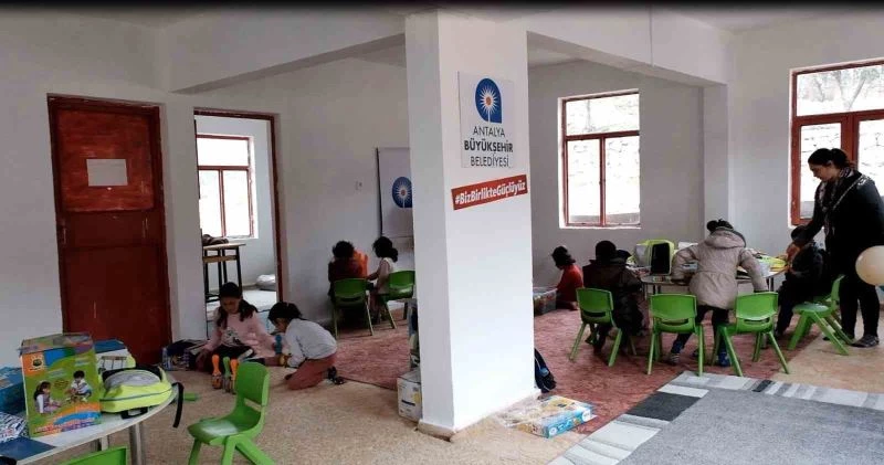 Antalya Büyükşehir Belediyesi İslahiye’de kreş açtı
