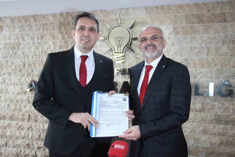 AK Partili Elbir, milletvekilliği aday adaylığı başvurusunu yaptı
