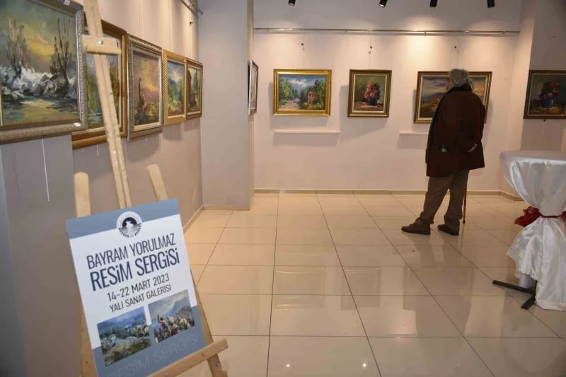 Doktorun tabloları depremzedeler yararına satıldı
