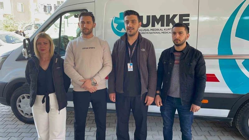 Sağlık personeli depremde ağlayan komutanı unutamıyor
