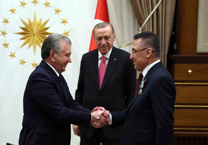 Cumhurbaşkanı Yardımcısı Oktay’a Özbekistan’dan Dostluk Nişanı
