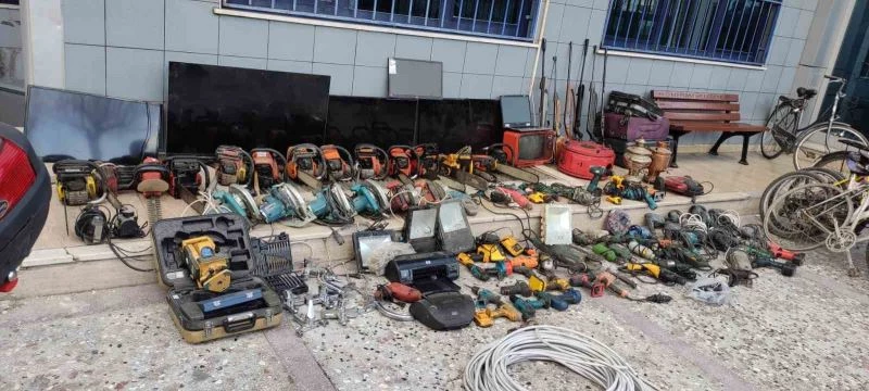 Konya’da hırsızlık malları satan şüpheliler yakalandı
