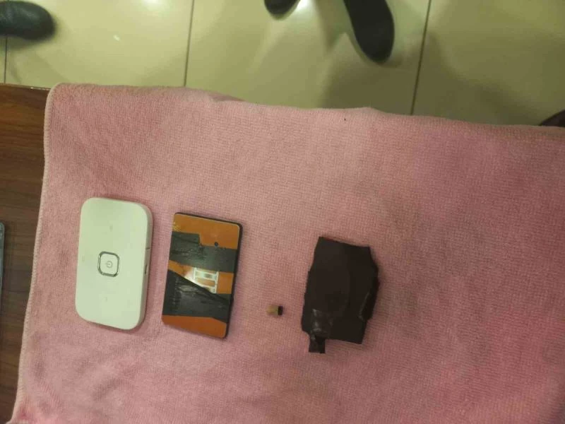 Ehliyet sınavında ’kopya’ düzeneğiyle yakalandı
