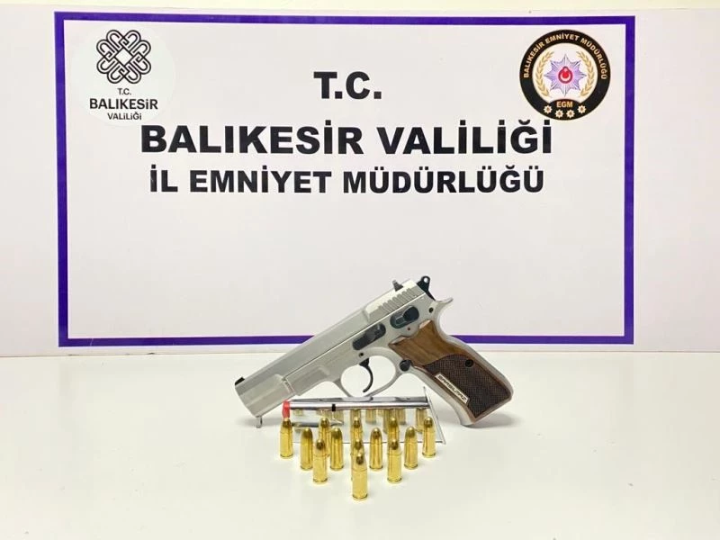 Balıkesir’de aranan 172 şahıstan 88’i tutuklandı
