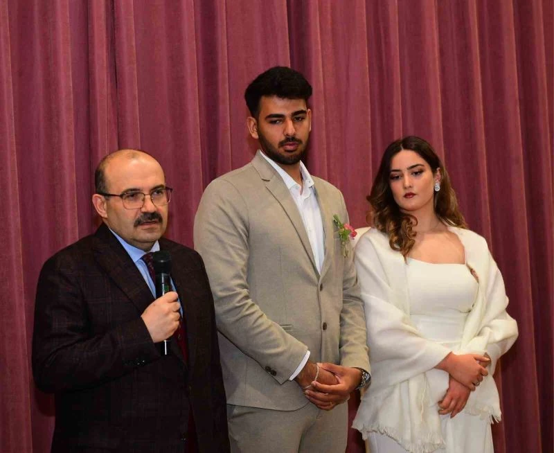 Depremde ailesini kaybetti, annesinin hayalini gerçekleştirmek için nikahını Trabzon’da kıydı
