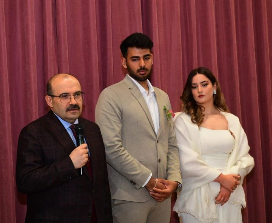 Depremde ailesini kaybetti, annesinin hayalini gerçekleştirmek için nikahını Trabzon