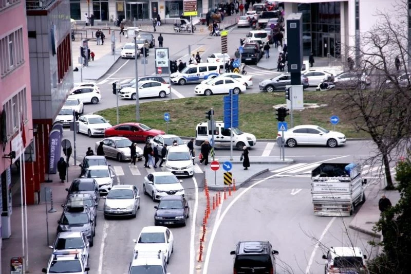 Samsun’da trafiğe kayıtlı araç sayısı 422 bini geçti
