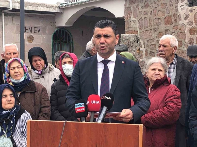 Türkmen Alevilerinin AK Parti milletvekili adayı Emrah Uslu oldu
