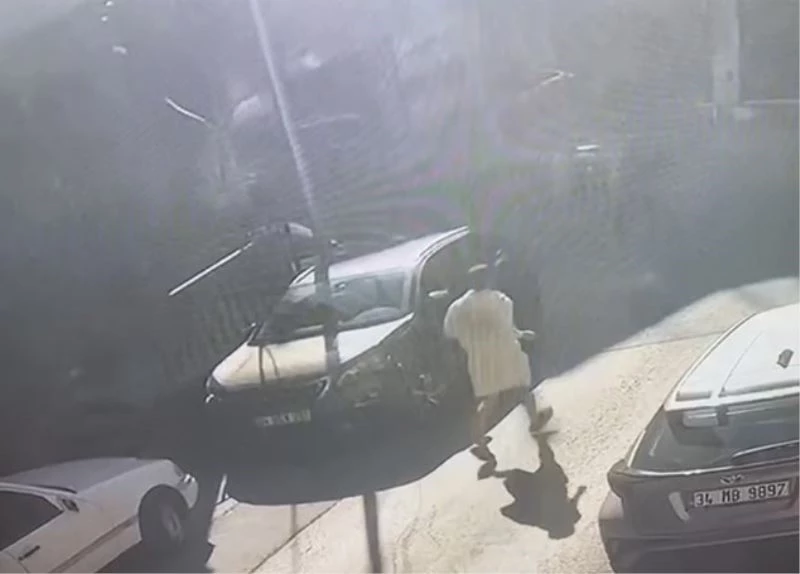 İstanbul’da film gibi silahlı saldırı kamerada: Brezilyalı modeli kargocu kılığında vurdular
